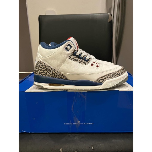 JORDAN 3 Retro True Blue GS 2016 - Picture 1 of 8